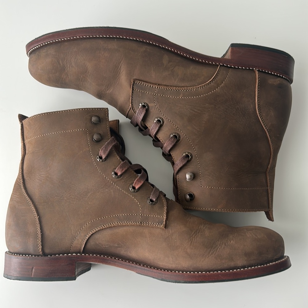 Adelante Boots
